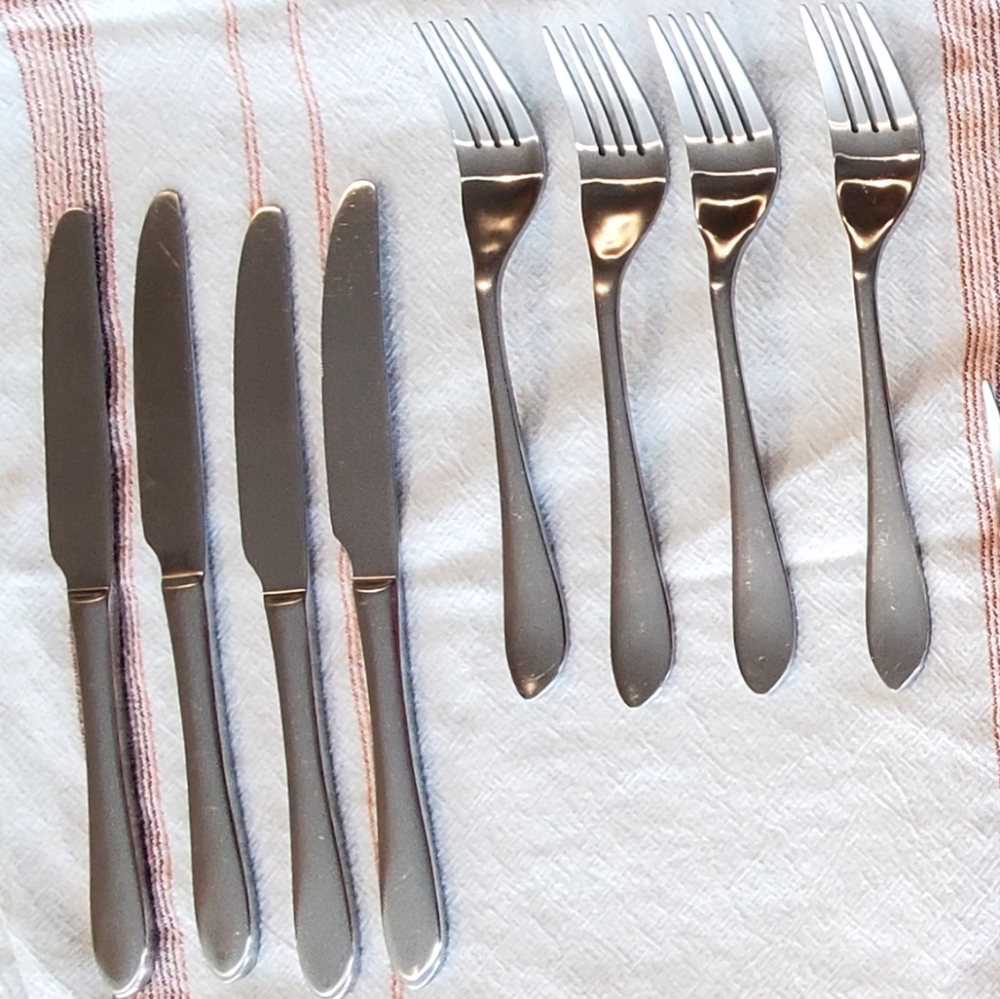 Robert Welch 8 Piece Set Meridian Brushed Satin 18/10 Stainless Flatware EUC - Picture 3 of 13